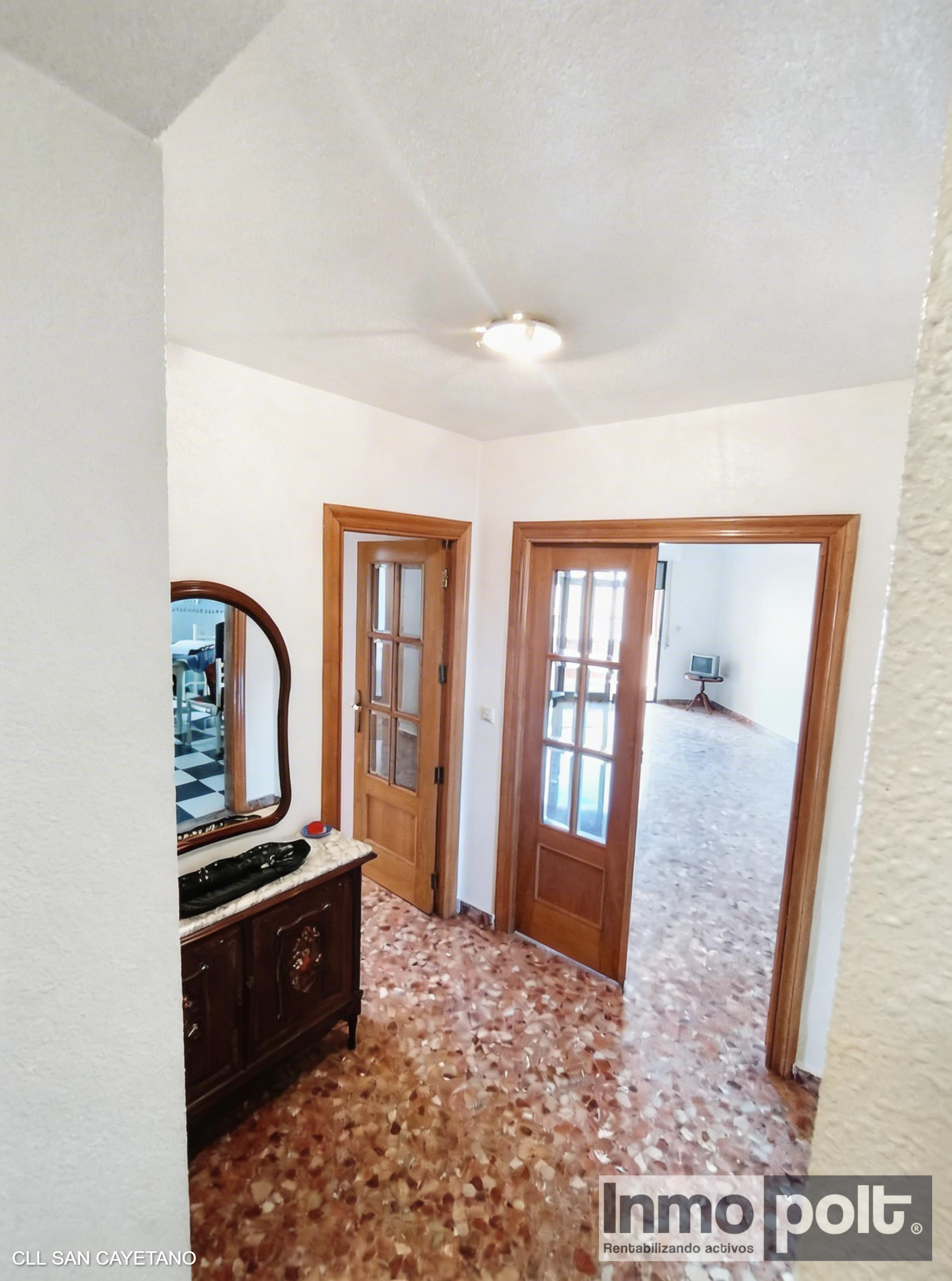 49520_CLL SAN CAYETANO (23)-inmoedit.jpg